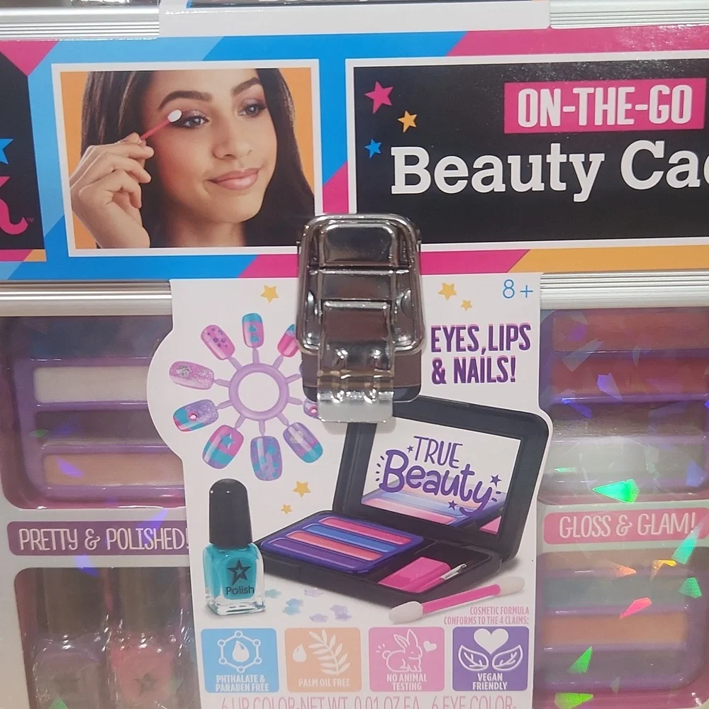 CRAZART ON-THE-GO BEAUTY CADDY